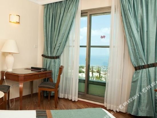 Фото Crowne Plaza Haifa