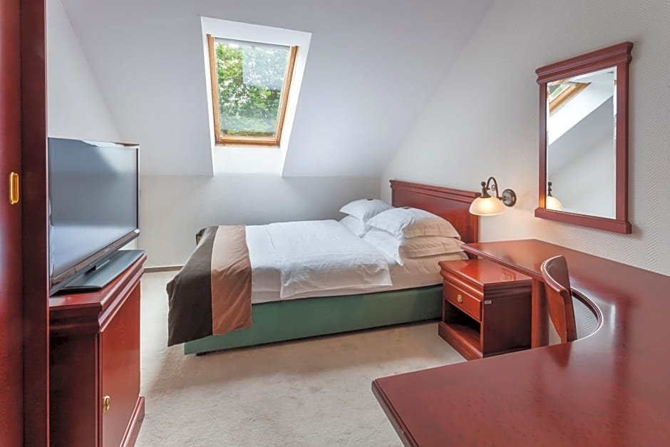 Фото Hotel Kompas