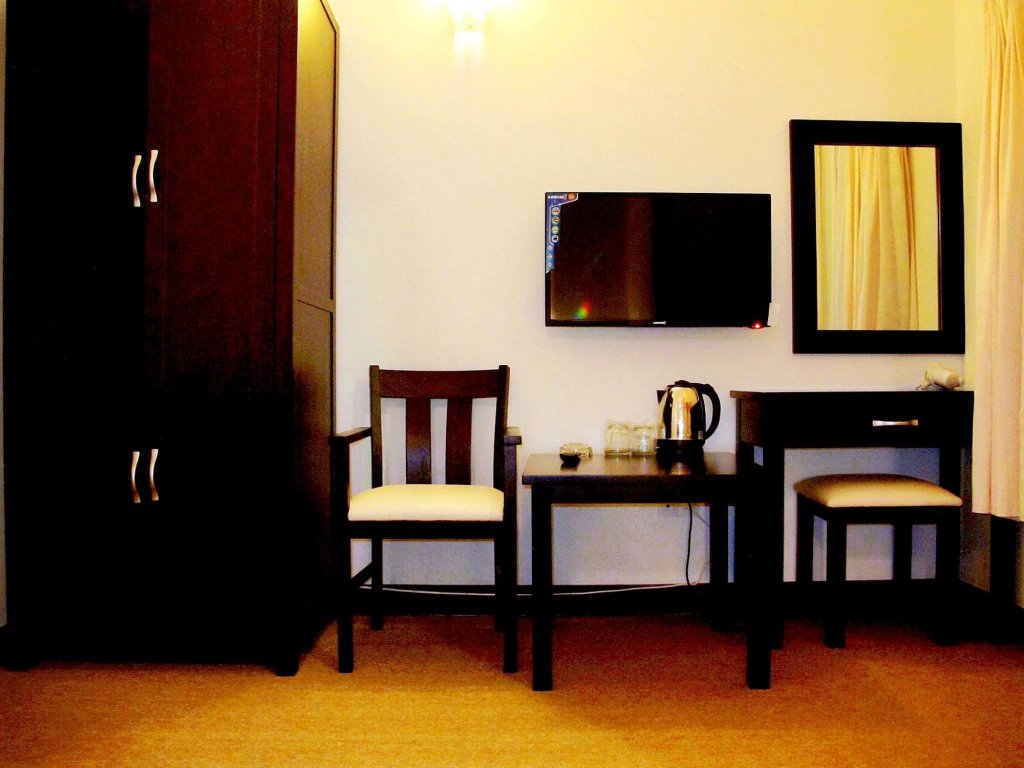 Фото Cuong Long Hotel