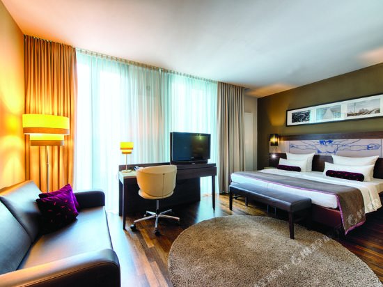 Фото Leonardo Royal Hotel Munich