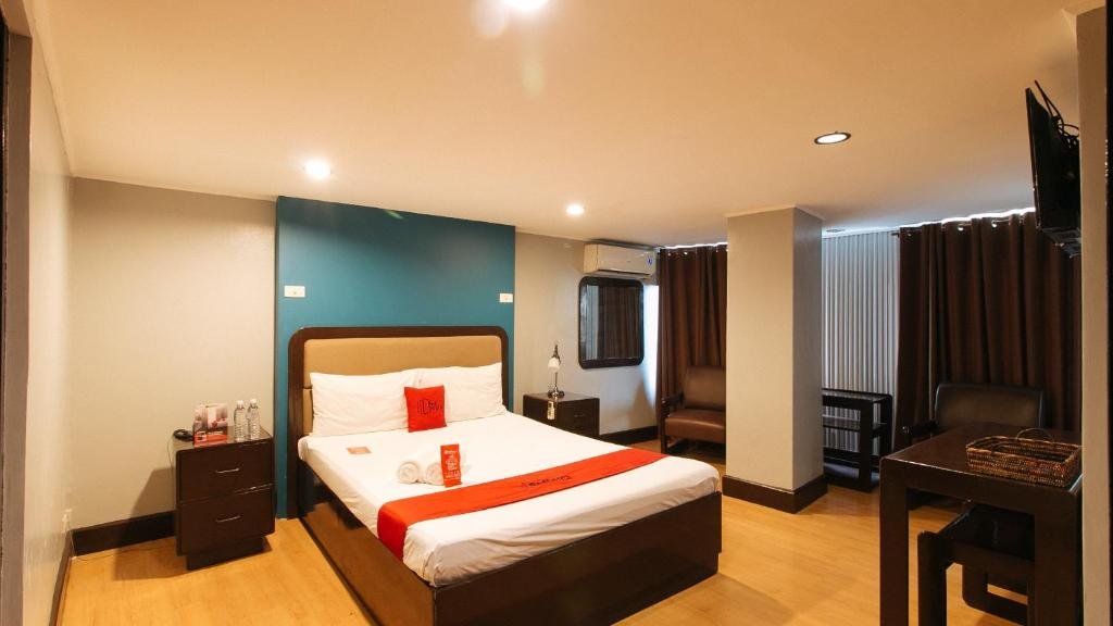 Фото Arzo Hotel Manila