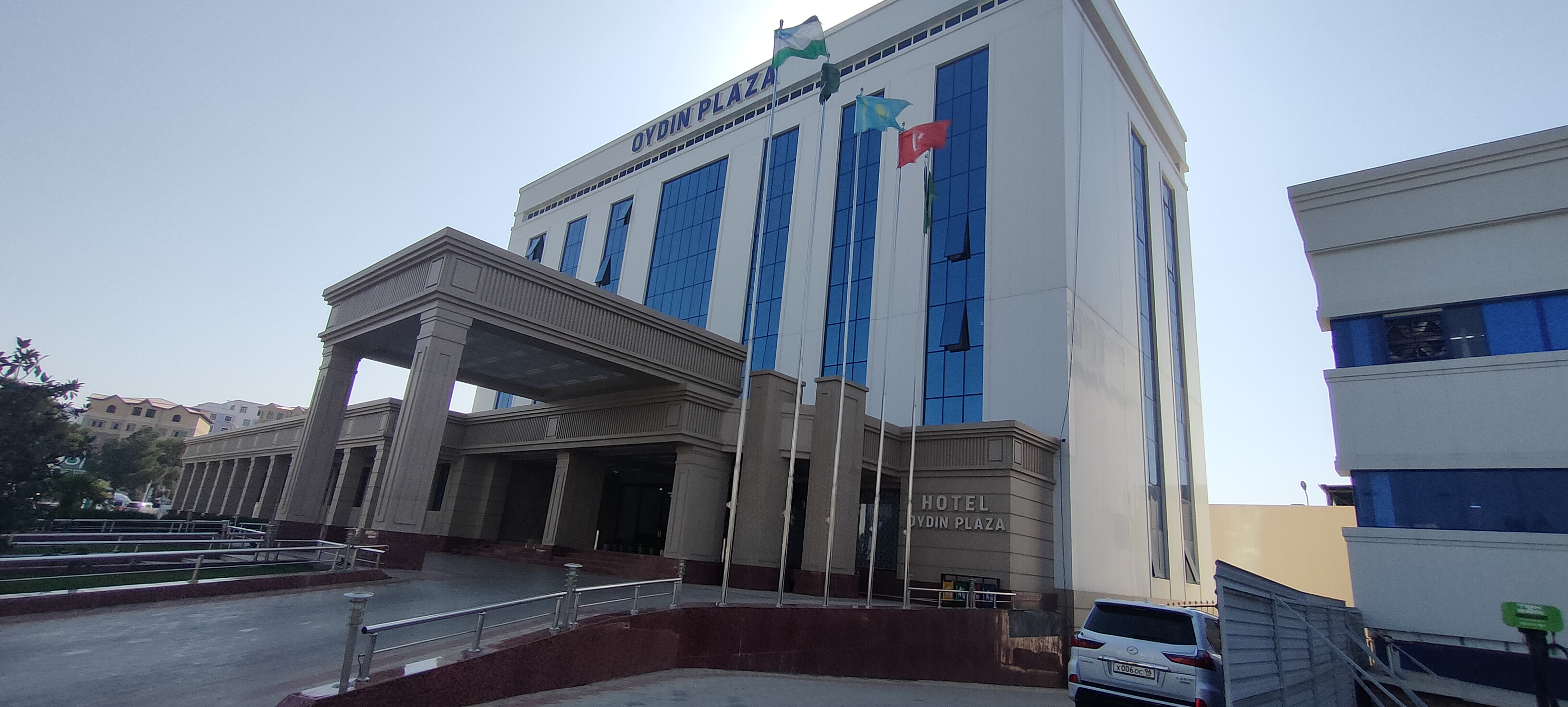 Фото Oydin Plaza