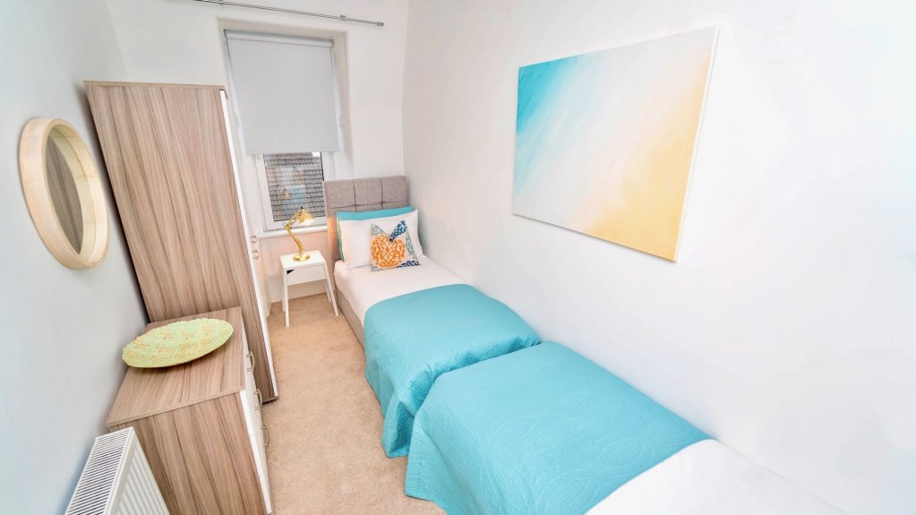 Фото Snug - Tùr Sealladh Apartment