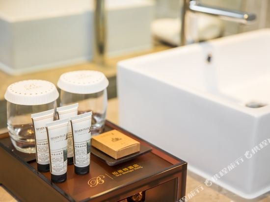 Фото Shanghai Best Boutique Hotel