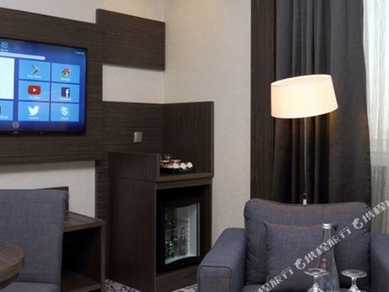 Фото Swiss International Royal Hotel Riyadh