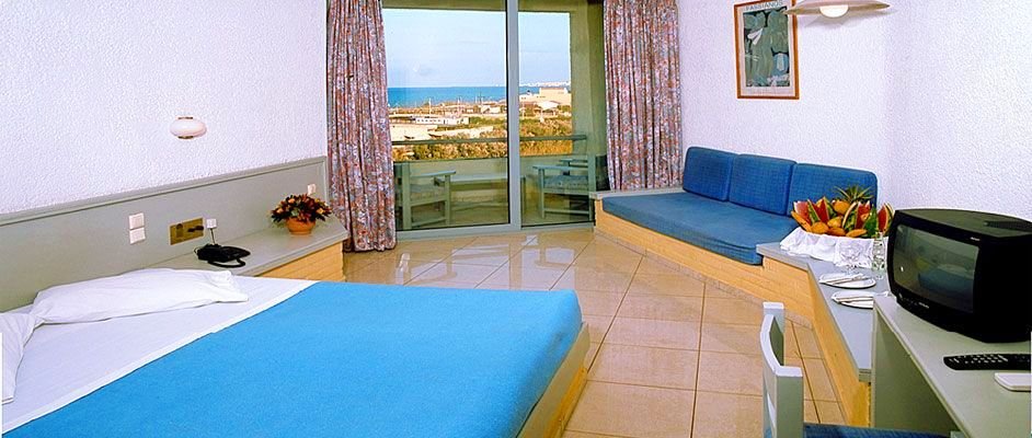 Фото Dolphin Bay