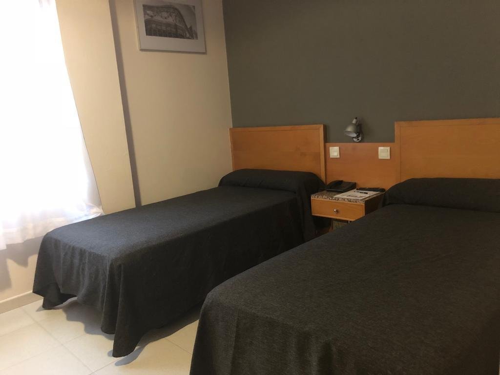 Фото Hostal Lami