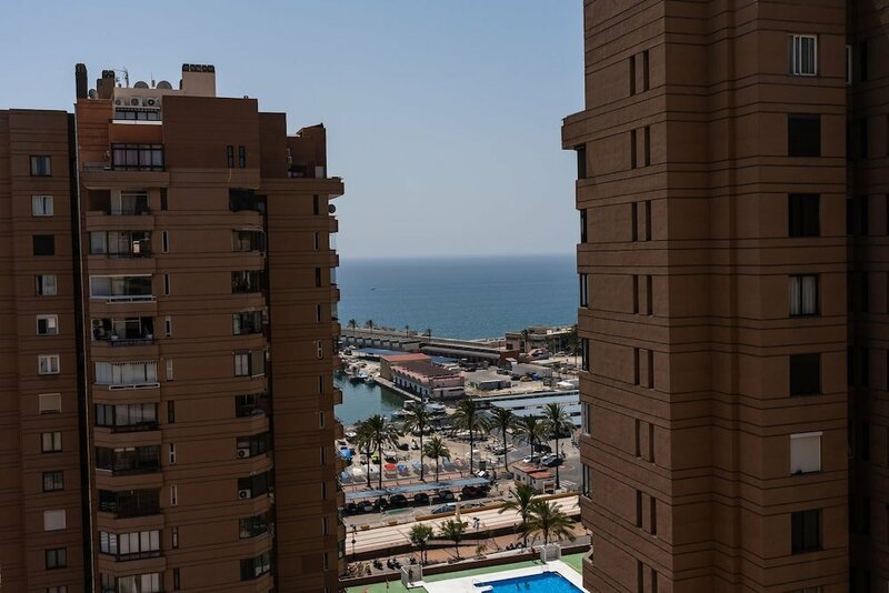 Апартаменты Palmeras Suite Fuengirola в Фуэнхироле