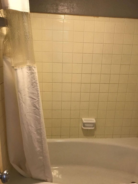 Фото Oyo Hotel Tallahassee Downtown