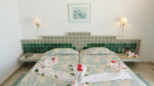 Гостиница Le Soleil Bella Vista Resort в Монастире