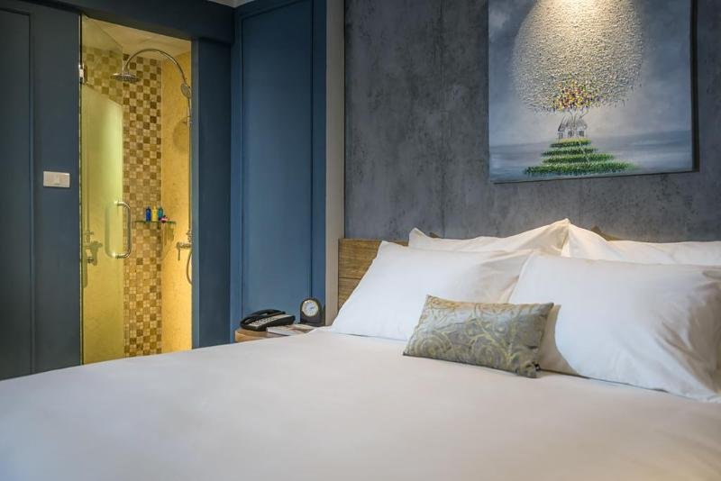 Фото Bespoke Trendy Hotel Hanoi