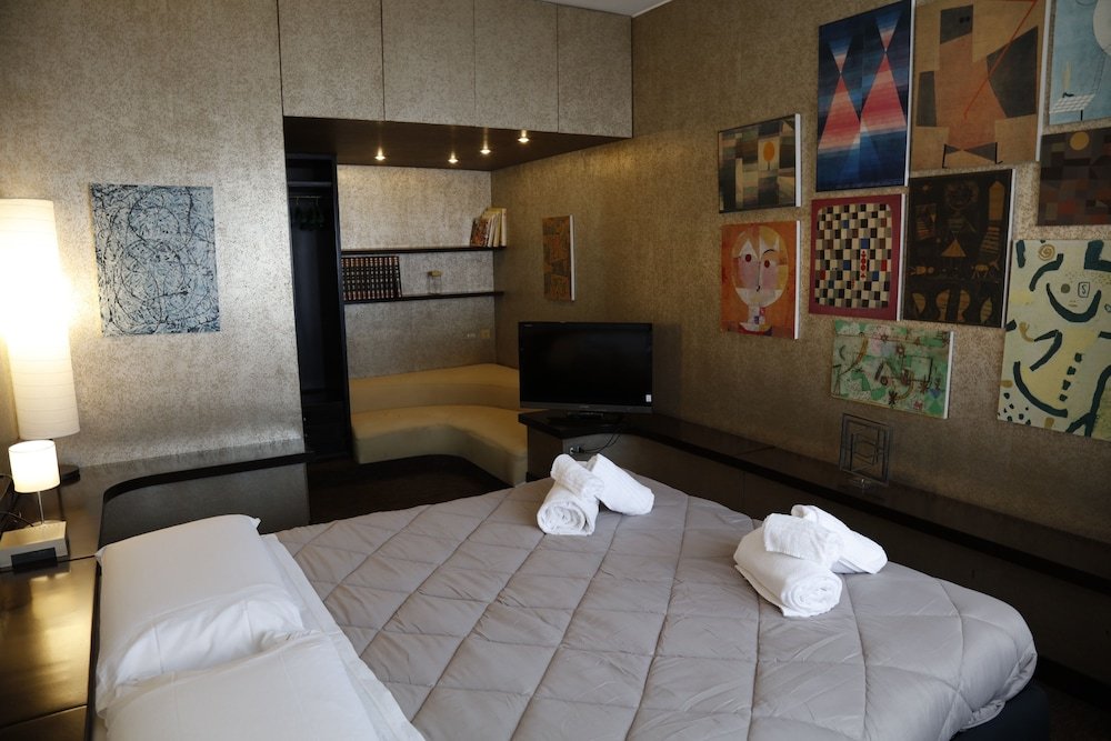 Фото La Casa delle Arti Milano - Vintage Guesthouse