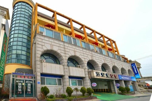 Гостиница Gangneung Gyeongpodae Komodo в Канныне