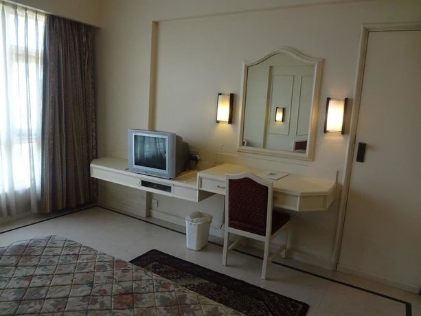 Фото Hotel Rang Sharda