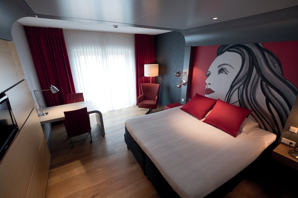 Фото Apollo Hotel Breda City Centre