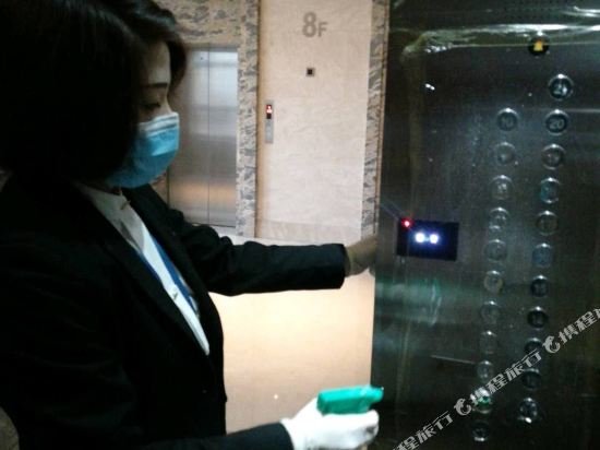 Фото Holiday Inn Express Shenzhen Haiyuan City