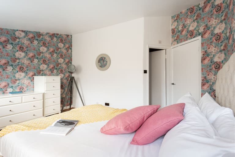 Фото The Hyde Park Mansion Place - Lovely 3bdr Flat