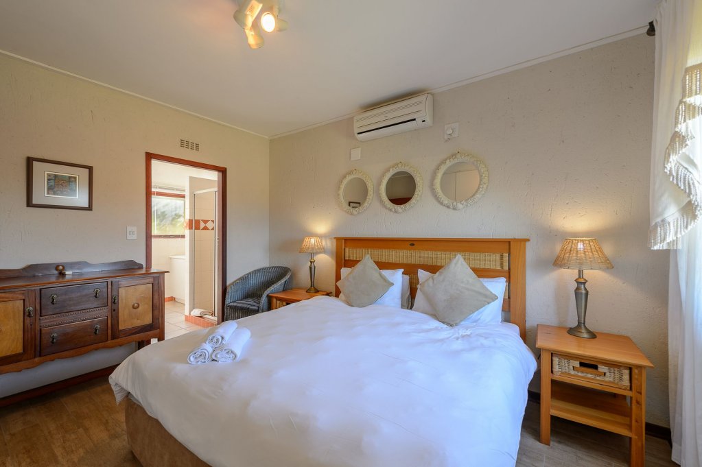 Фото San Lameer Villa Rentals 3704