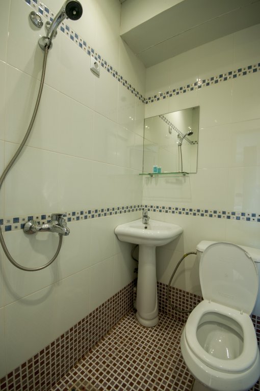 Фото London Palace Tbilisi