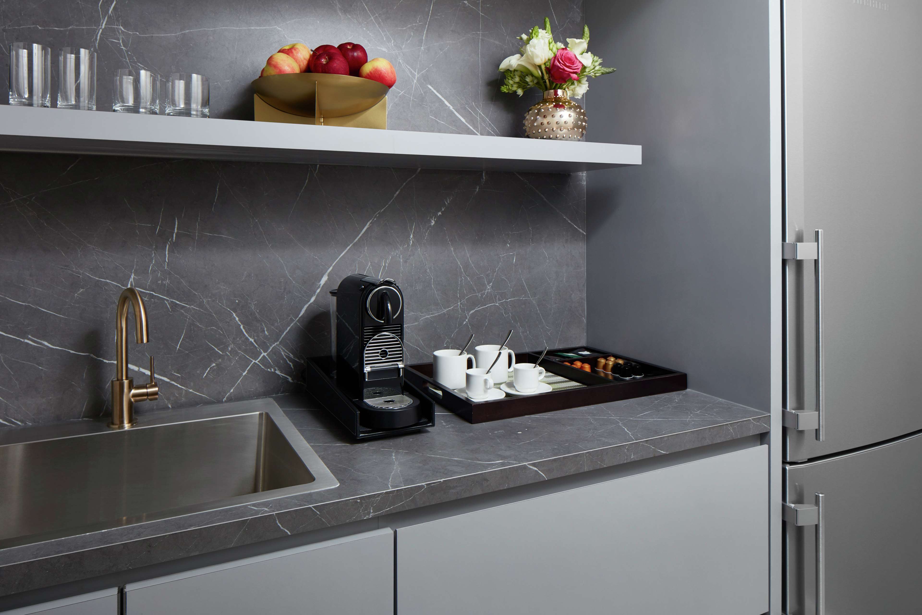 Фото Отель The Luxury Manhattan Midtown