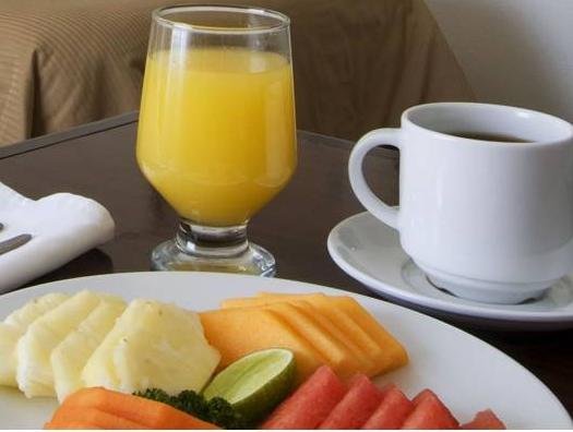 Фото Fiesta Inn Tlalnepantla