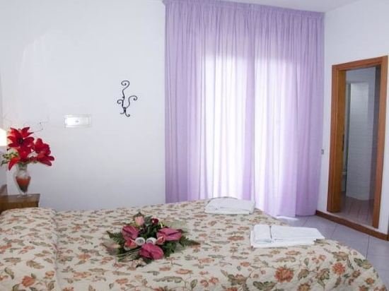 Фото Hotel Saint Raphael