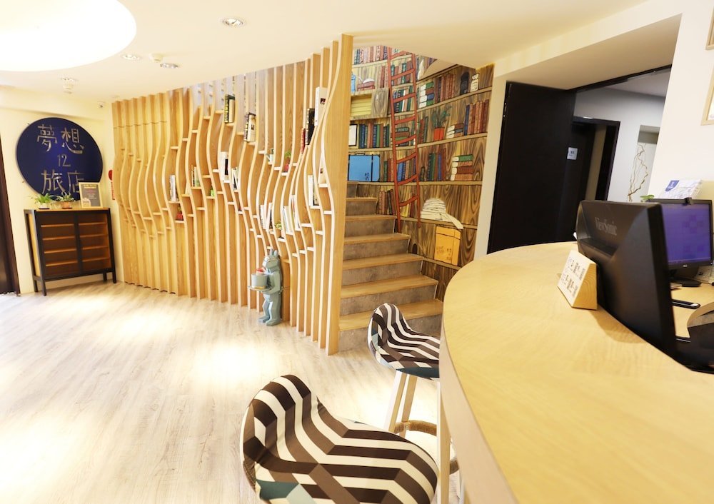 Фото Unique Hotel - Dream 12 Hotel