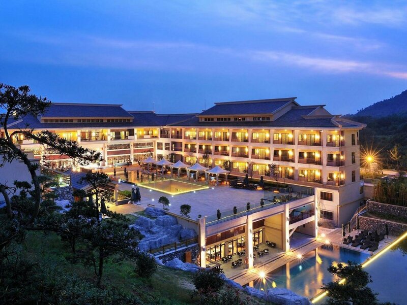 Гостиница The Westin Nanjing Resort & SPA в Нанкине