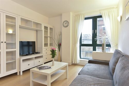 Olive Níké Apartments