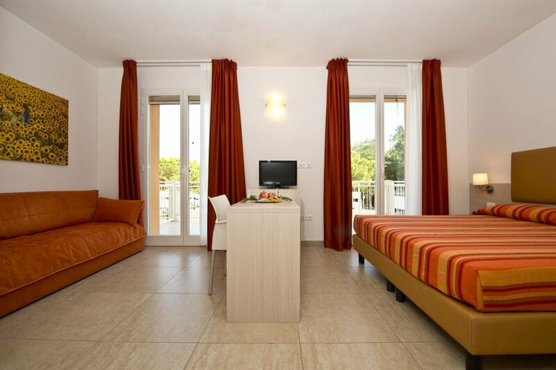 Гостиница Club Village & Hotel Spiaggia Romea