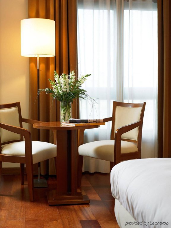 Фото Nh Lisboa Campo Grande