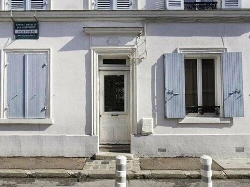 Гостиница Résidence Hôtel Les Joséphines в Нантере