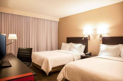 Внешний вид отеля Fiesta Inn Aeropuerto Ciudad de Mexico в Мехико, фото 3