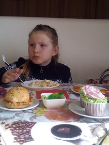 Сказка (selo Uyskoye, Pionerskaya ulitsa, 43А), cafe
