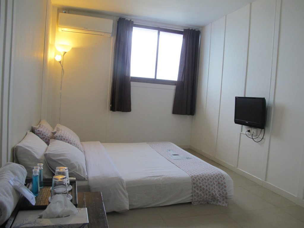 Фото Baan Sattahip by the sea