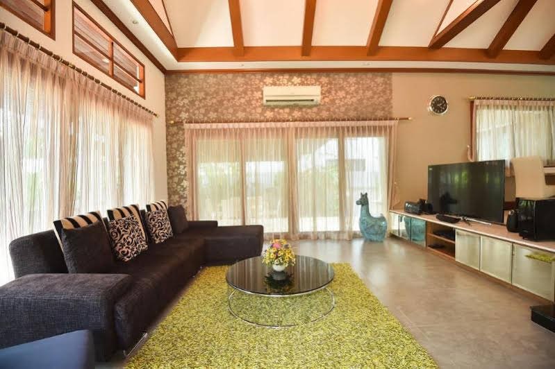 Фото Sivana Place