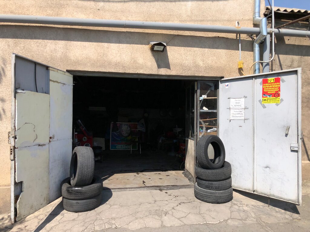 Tire service Tire service at Razmik, Yerevan, photo