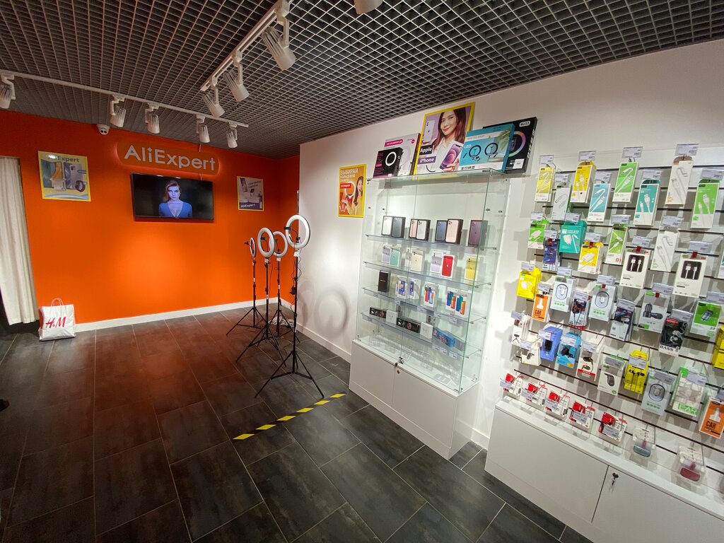 Items for mobile phones IExpert Tver, Tver, photo