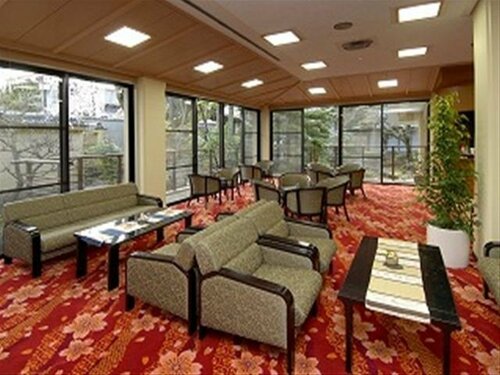 Гостиница Shintokan в Цу