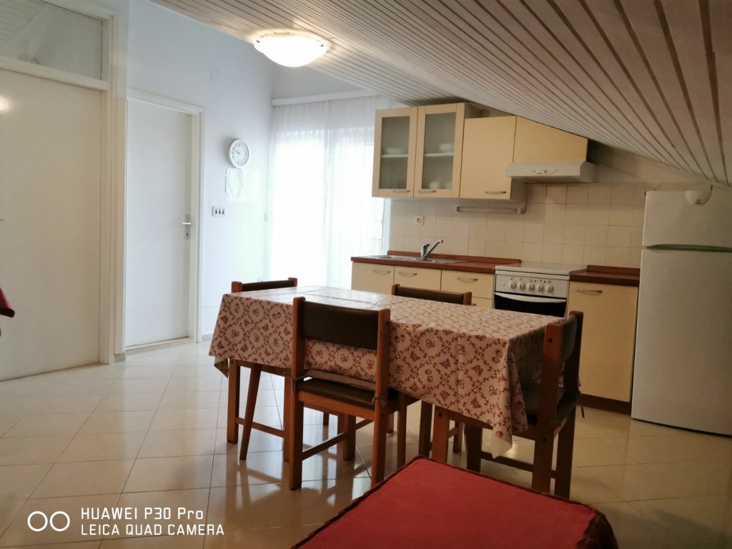 Фото Mate - Free Parking - A4