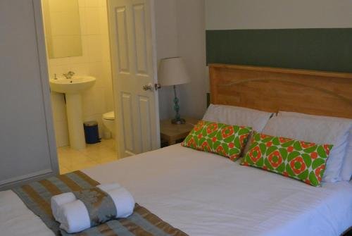 Фото Brick Lane Apartment Guesthouse