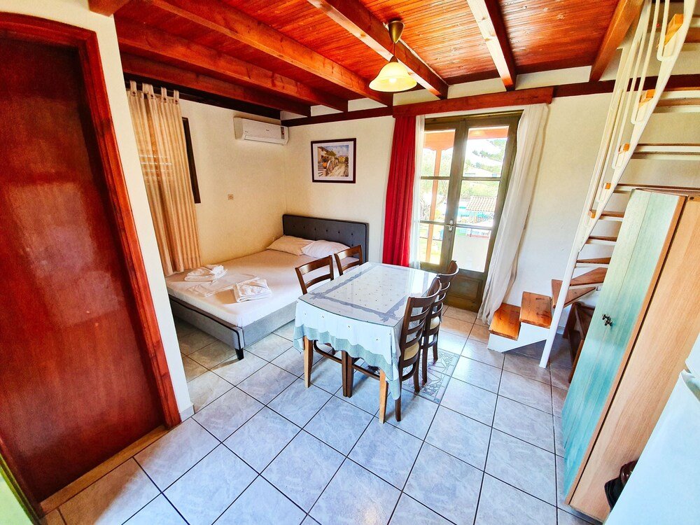 Фото Alexaria Holidays Apartments