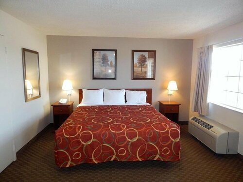 Гостиница InTown Suites Extended Stay Newport News Va - I-64 в Ньюпорт Ньюс
