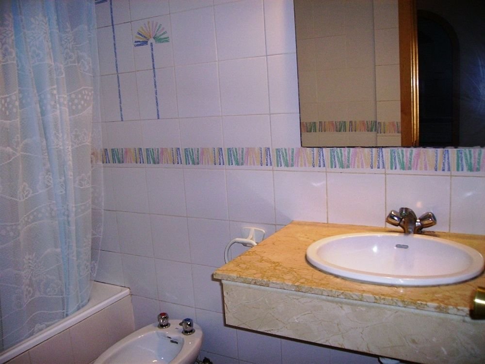 Фото Apartamento Córdoba Ref. 1054 by Iberplaya