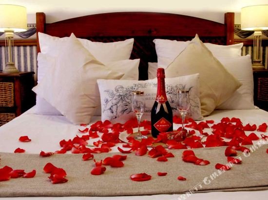 Фото J'Cups Guest House