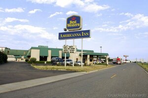Americas Best Value Inn & Suites St. Cloud