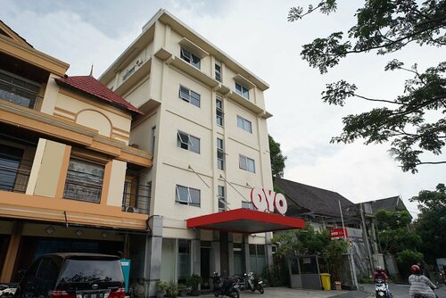 Гостиница Hotel Pavilliun 2 by Oyo Rooms в Баликпапане