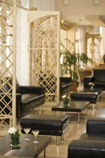 Фото Radisson Beach Resort Larnaca