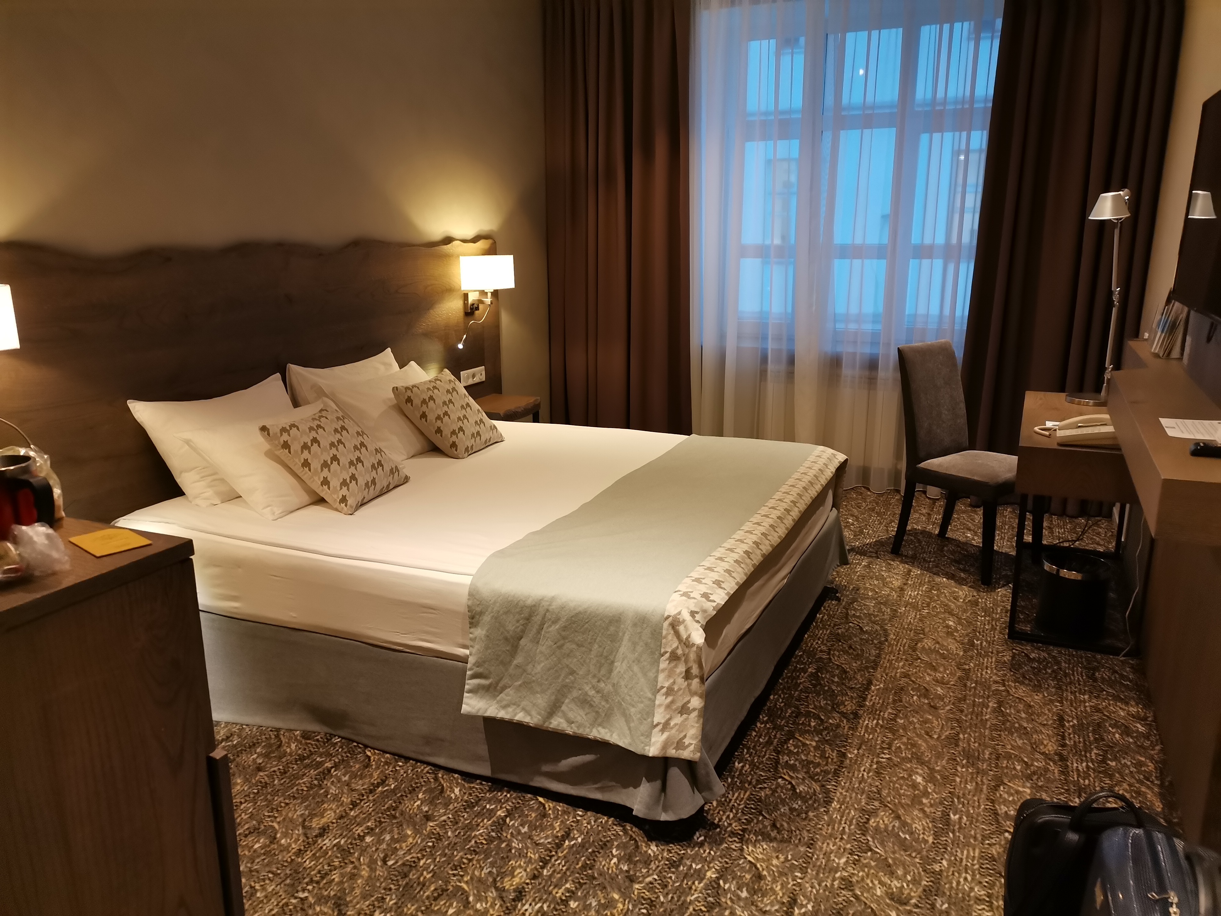 Фото отеля 2