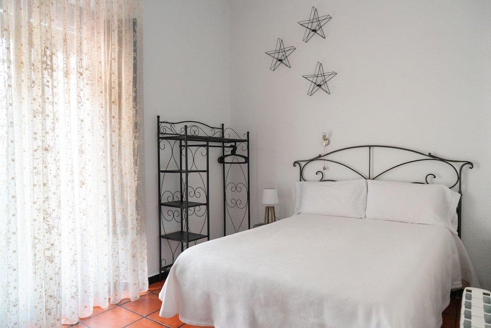 Фото Pensión Venecia Gomerez